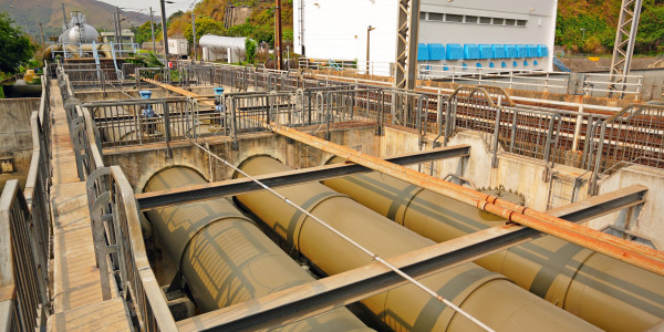 Tuberos · Instalación / Mantenimiento Tuberías Industriales en Castelló · Soldadura y Unión de Tuberías