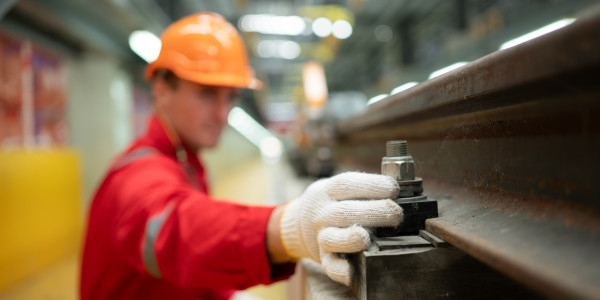 Mecánicos Industriales · Montadores de Estructuras / Maquinaria en Castelló · Mantenimiento Preventivo y Correctivo de Maquinaria